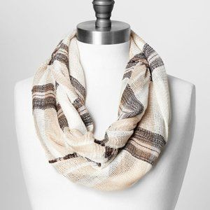 Textured Plaid Loop Scarf